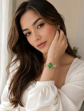 Gold Green Clover Gemstone Watch
